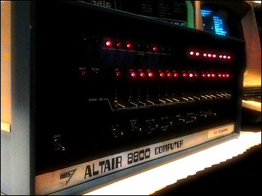 OVGE 2006 - Altair 8800 display