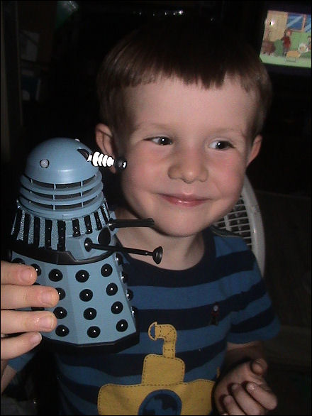 Little E vs Dalek