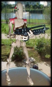Star Wars Battle Droid Scout figure - photo copyright 2000 Earl Green / theLogBook.com